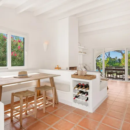 Casa Maitzgon - Renovada Casa Con Piscina Y Jardin
