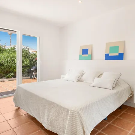 Villa Casa Maitzgon - Renovada Casa Con Piscina Y Jardin Cap d'en Font