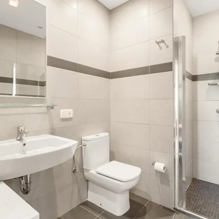 Villa Casa Maitzgon - Renovada Casa Con Piscina Y Jardin *